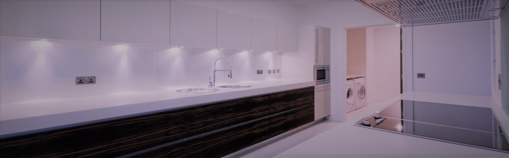 Slider, Glass Splashbacks Installed in Stratford | Kitchen & Bathroom Styles